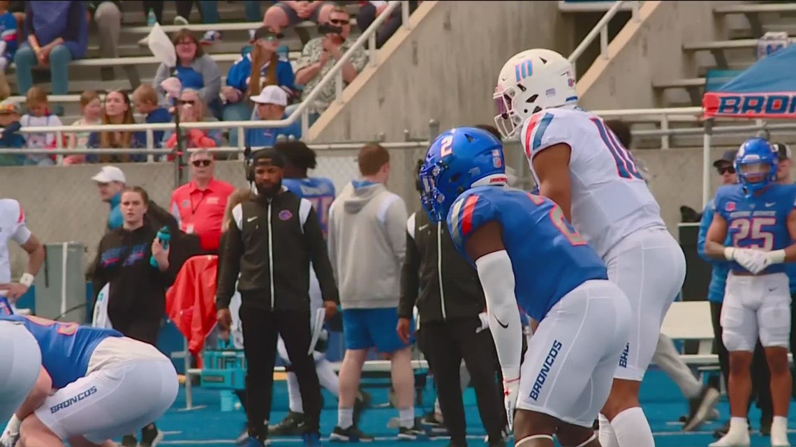 16 Boise State Players Earn Preseason All Mountain West By Athlon