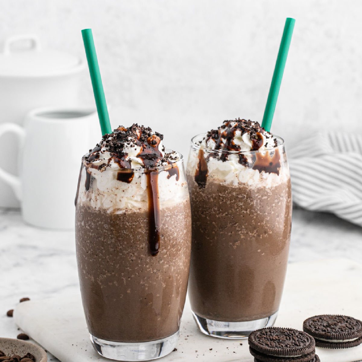 7 Ingredients For Mocha Cookie Crumble Frappuccino