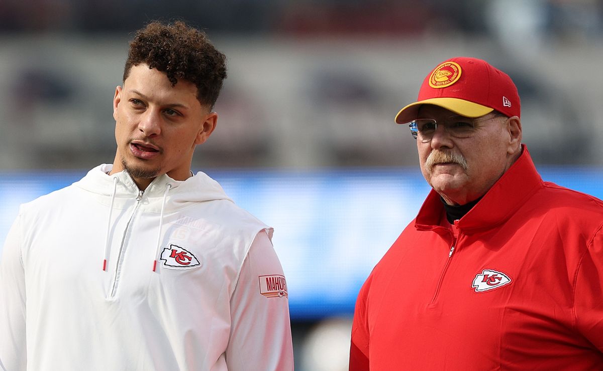 Andy Reid Patrick Mahomes Send Clear Message To Kareem Hunt Chiefs