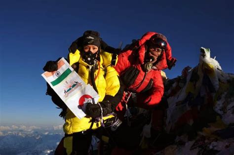 Anshu Jamsenpa Unfurls The Tricolour For A Record 4Th Time Atop Mt Everest