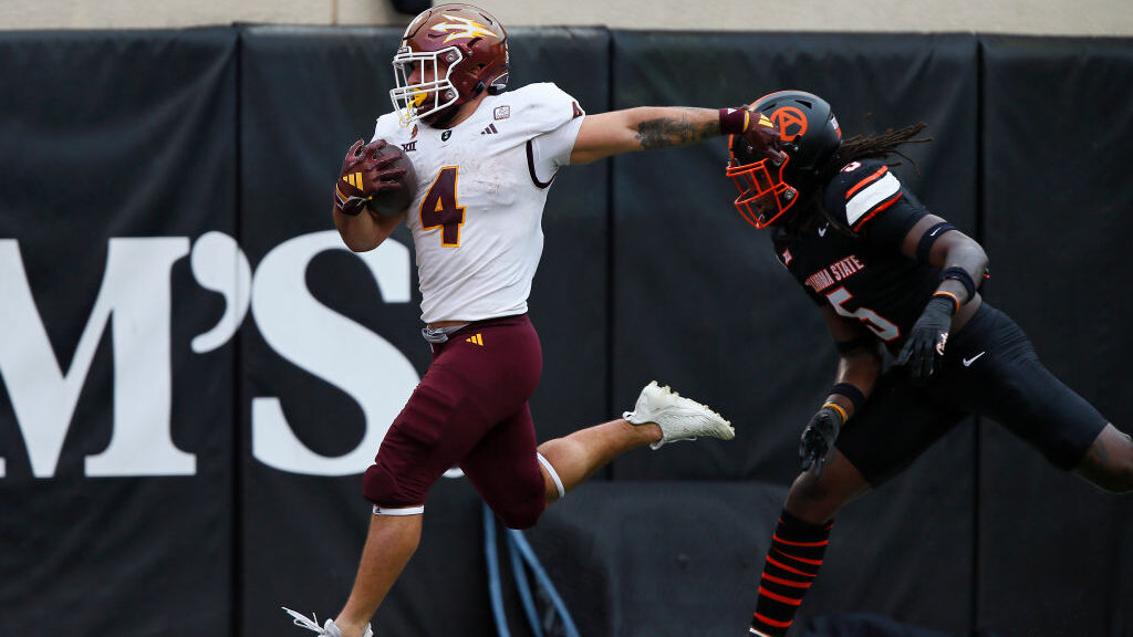 Asu S Cam Skattebo On Track To Play Vs Kansas State