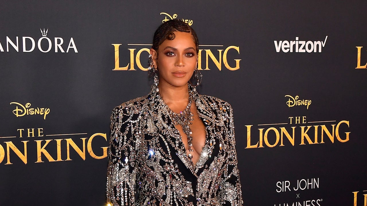 Beyonce And Blue Ivy Shut Down Lion King Premiere In Fierce Matching