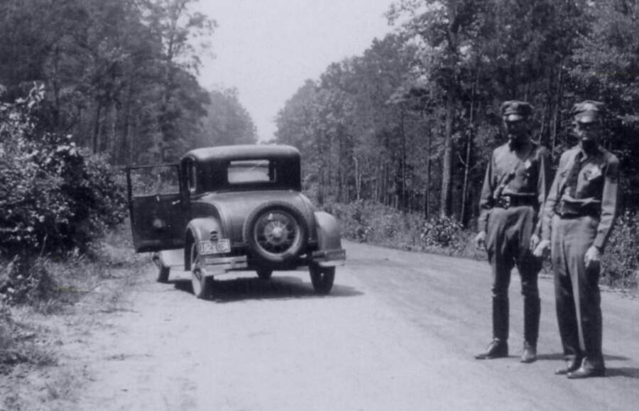 Bonnie And Clyde Death Bodies