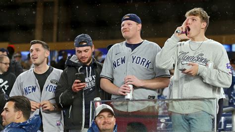 Bronx Boos Too Much Yankees Players Reportedly Irked By Fans