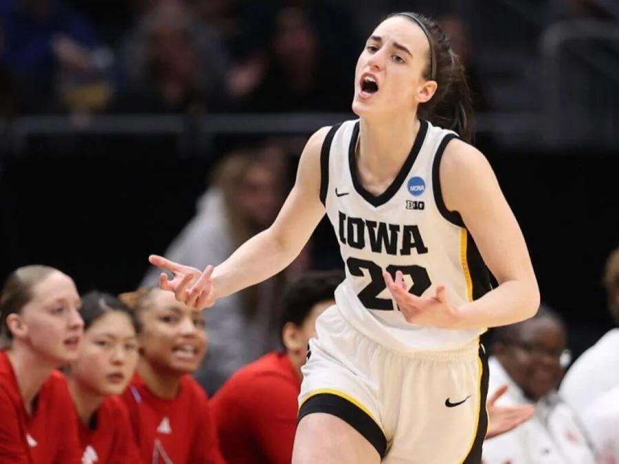 Caitlin Clark S 31 Points 8 Assists Lead Iowa To Elite Eight Youtube