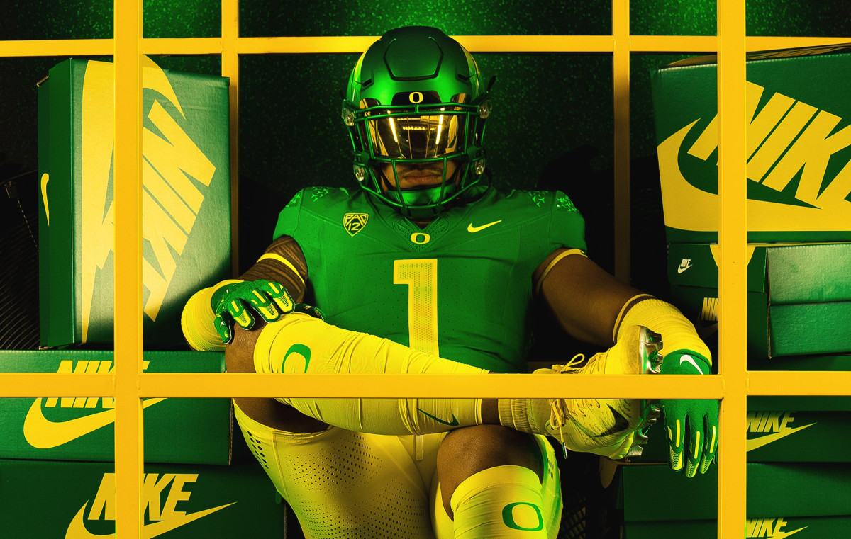 Design 6 Uniforms For Oregon Ducks Football: Ultimate Guide