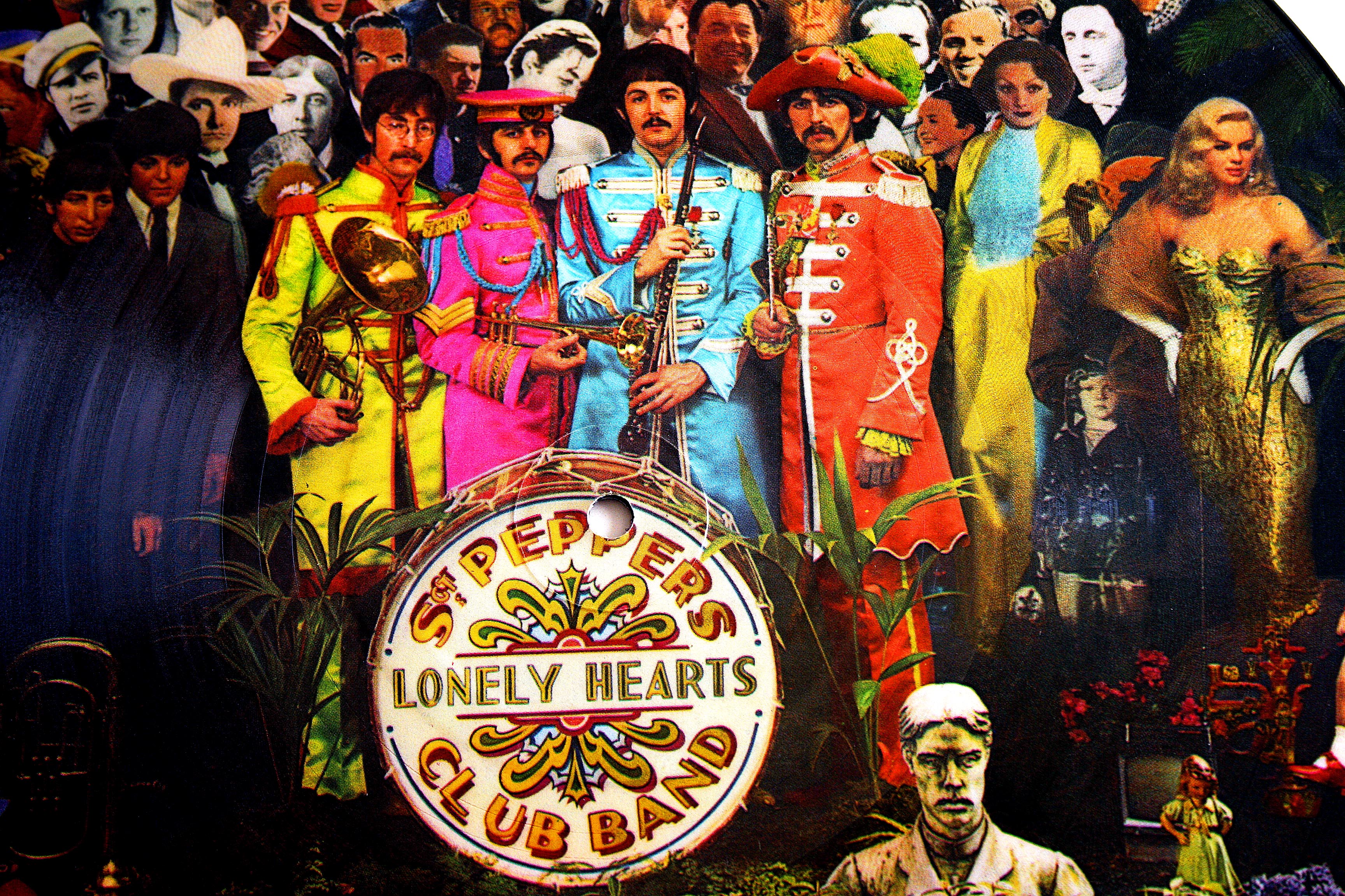 Design The Ultimate 8Step Guide To The Sgt. Pepper Cover