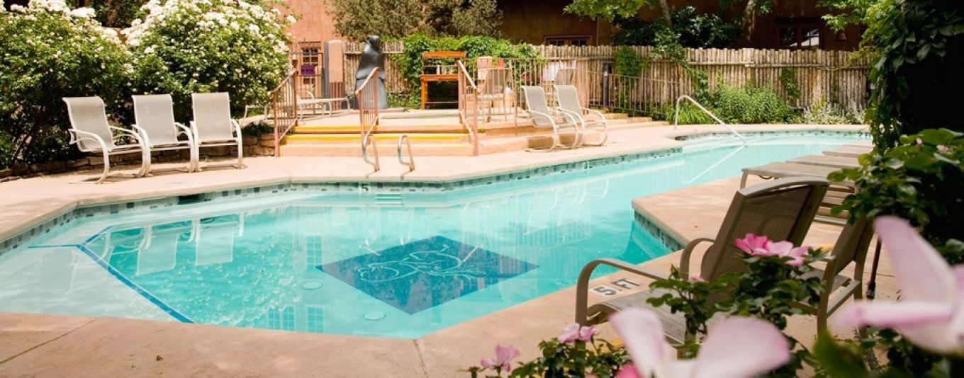 Enjoy The Pool And Hotel Tub At Our Santa Fe Spa Hotel Book Hotel