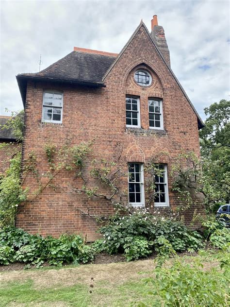 Exploring The Red House William Morris S Iconic Arts And Crafts Home