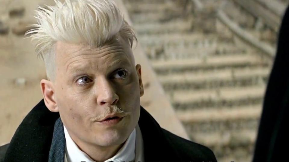 Fantastic Beasts 2 J K Rowling Verteidigt Das Grindelwald Casting Von