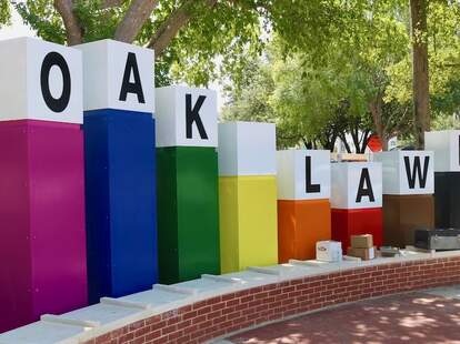 Get To Know Oak Lawn Dallas Iconic Gayborhood Thrillist Lgbtq