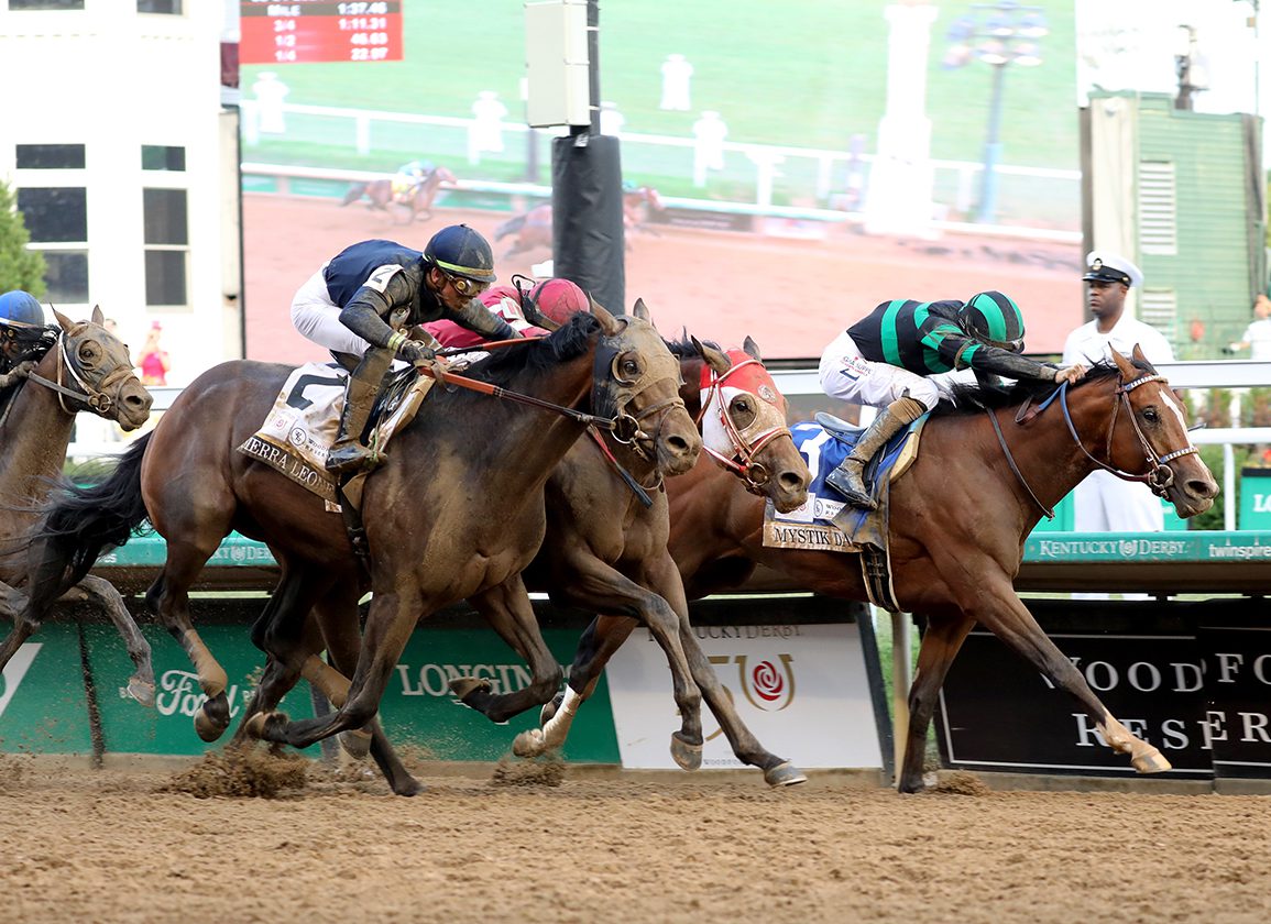 Goldencents S Mystik Dan Completes Oaks Derby Sweep For Mcpeek