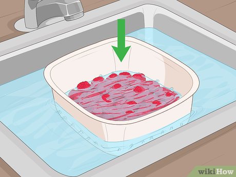 How To Clean Raspberries