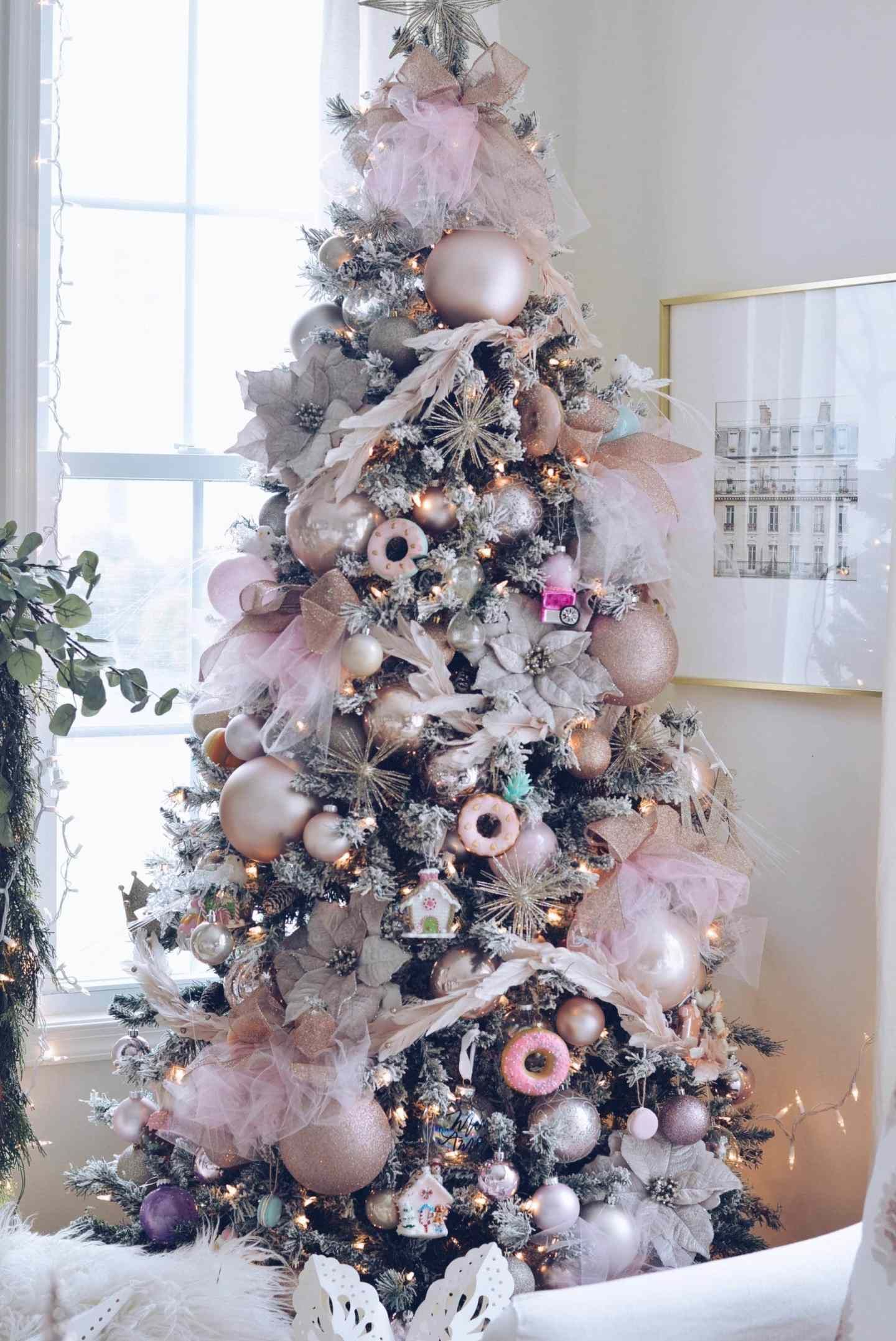 How To Decorate A Gorgeous Pink Christmas Tree The Pink Dream