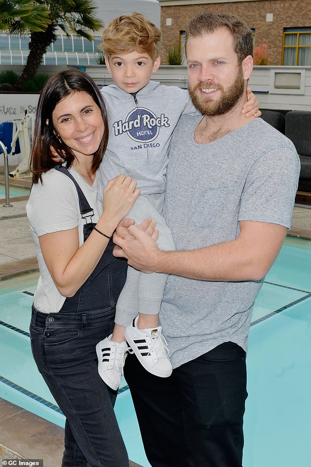 Jamie Lynn Sigler Showcases Incredible Postpartum Transformation