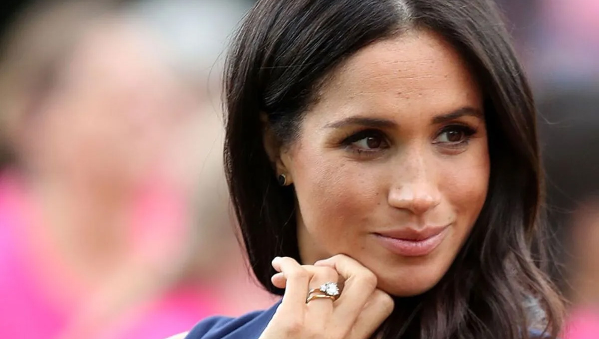 Meghan Markle Pregnant Frenzy After Fans Spot This Pattern In Meghan S