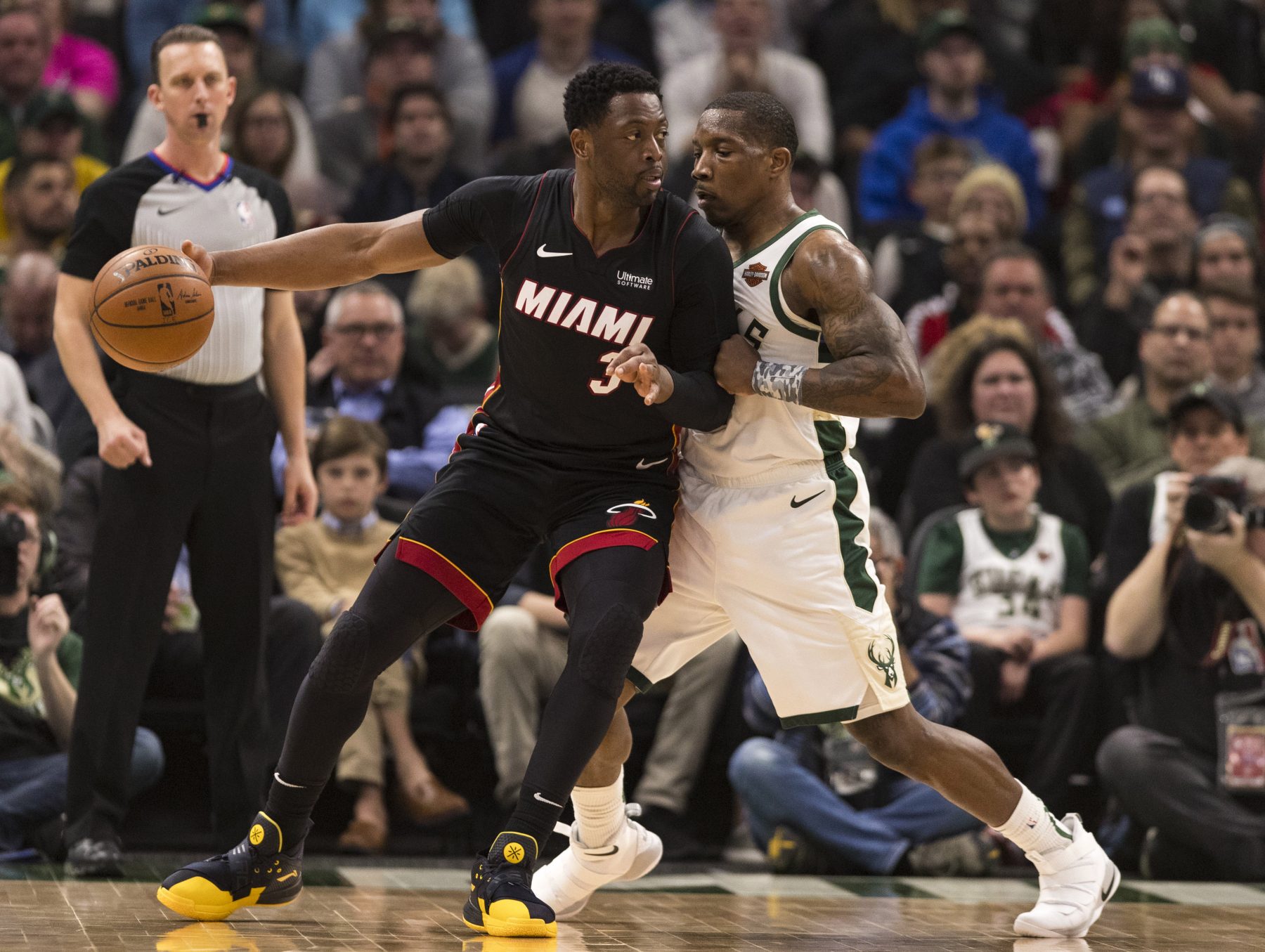 Miami Heat News Dwyane Wade Questionable For Friday Matchup Vs