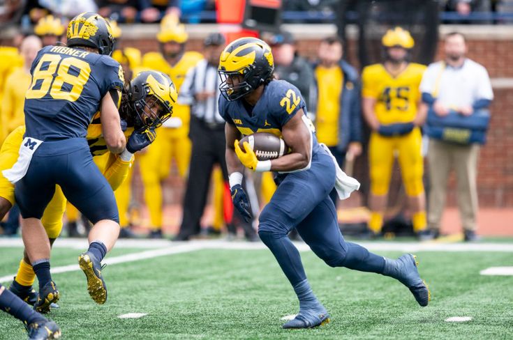 Michigan Football Depth Chart Who Will Emerge As Third Rb In 2022