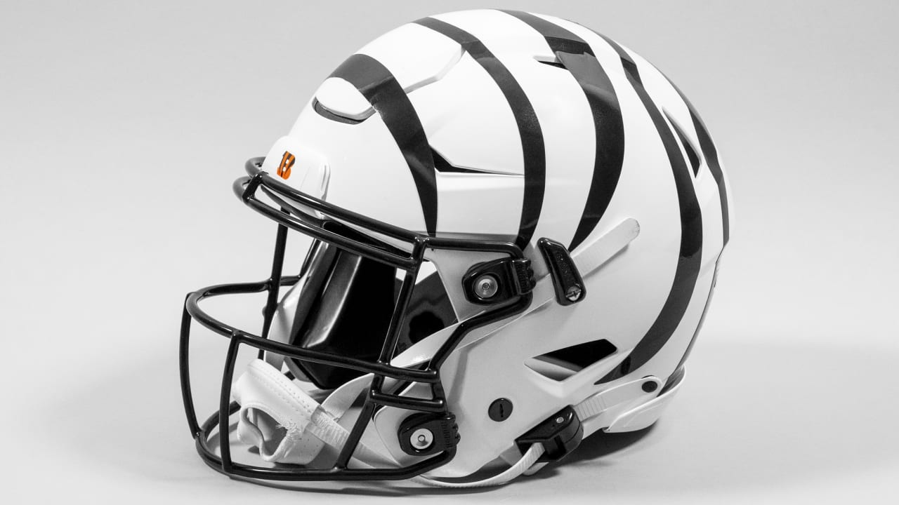 Nfl Fans React To Cincinnati S Alternate White Bengal Helmet