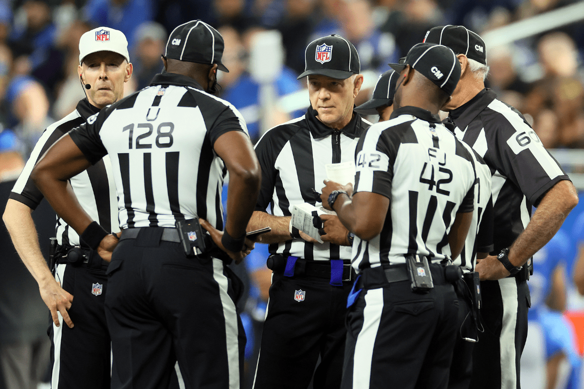 Nfl Referee Salary How Much Do They Make Highest Paid Refs Fanbuzz