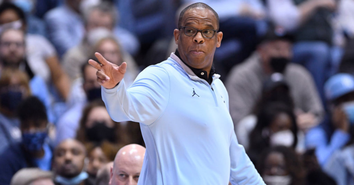 North Carolina Tar Heels Hire Hubert Davis As New Basketball Coach