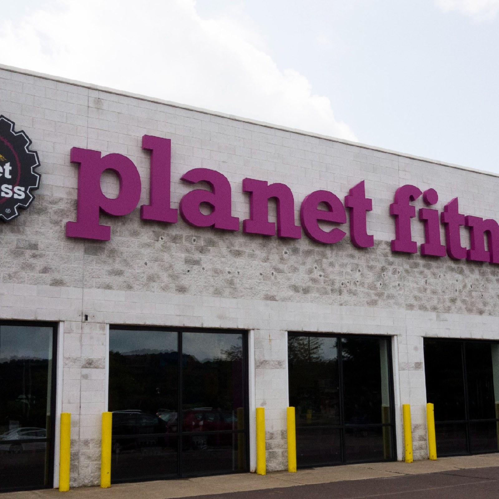 Planet Fitness Holiday Hours Thanksgiving 2024 Toyota Alex Lorrin