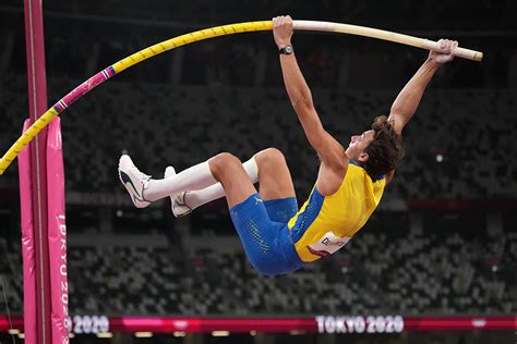 Pole Vaulters Olympics