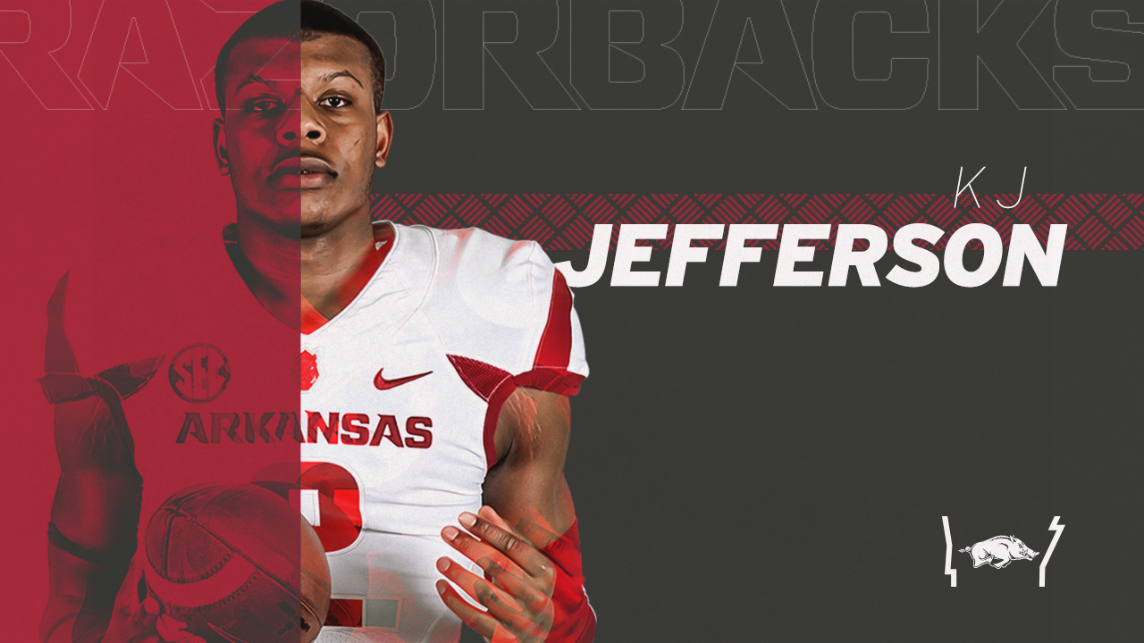 Quarterback Kj Jefferson Of The Arkansas Razorbacks Scores Against