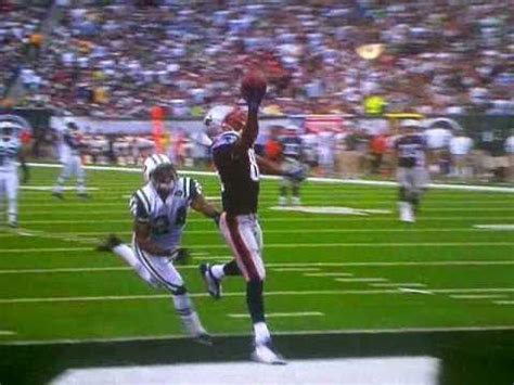 Randy Moss Sick One Handed Catch Over Revis For Touch Down Nfl Youtube