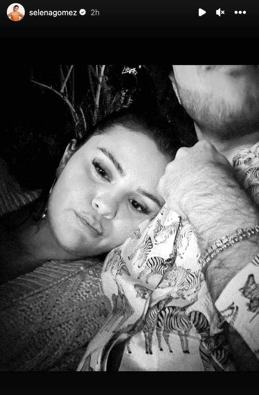 Selena Gomez Shares Snuggly Selfie With Benny Blanco