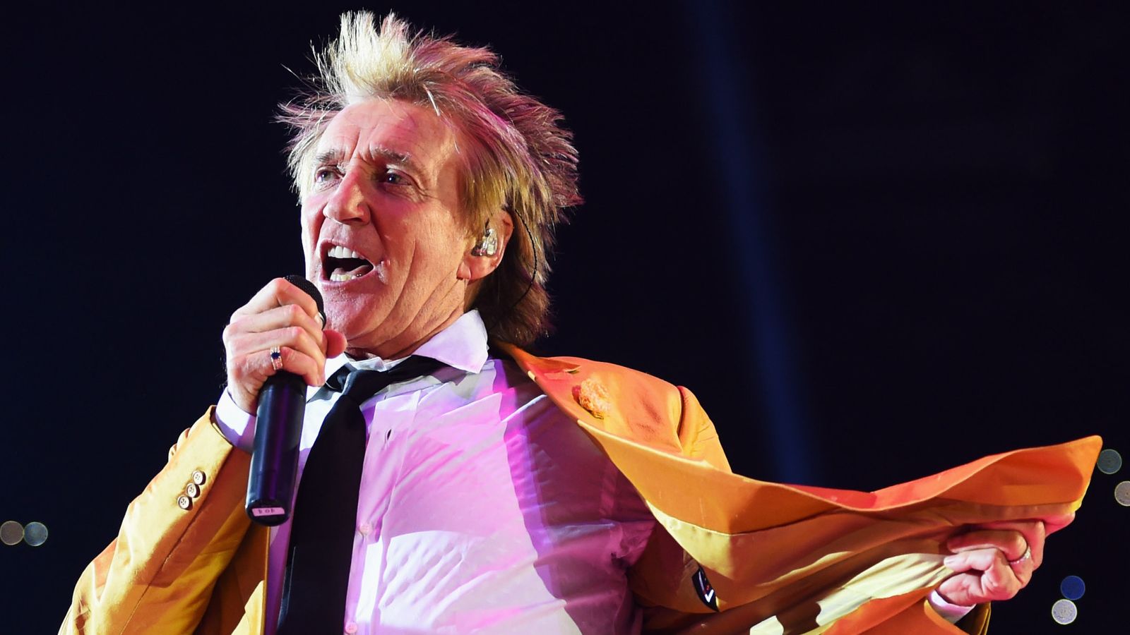 Sir Rod Stewart Reveals What Teenage Version Of Himself Would Think Of