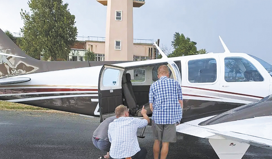 Snake On A Plane South African Pilot Finds Cobra Under Seat