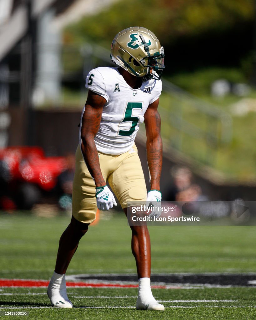 South Florida Bulls Wide Receiver Jimmy Horn Jr Lines Up For Play