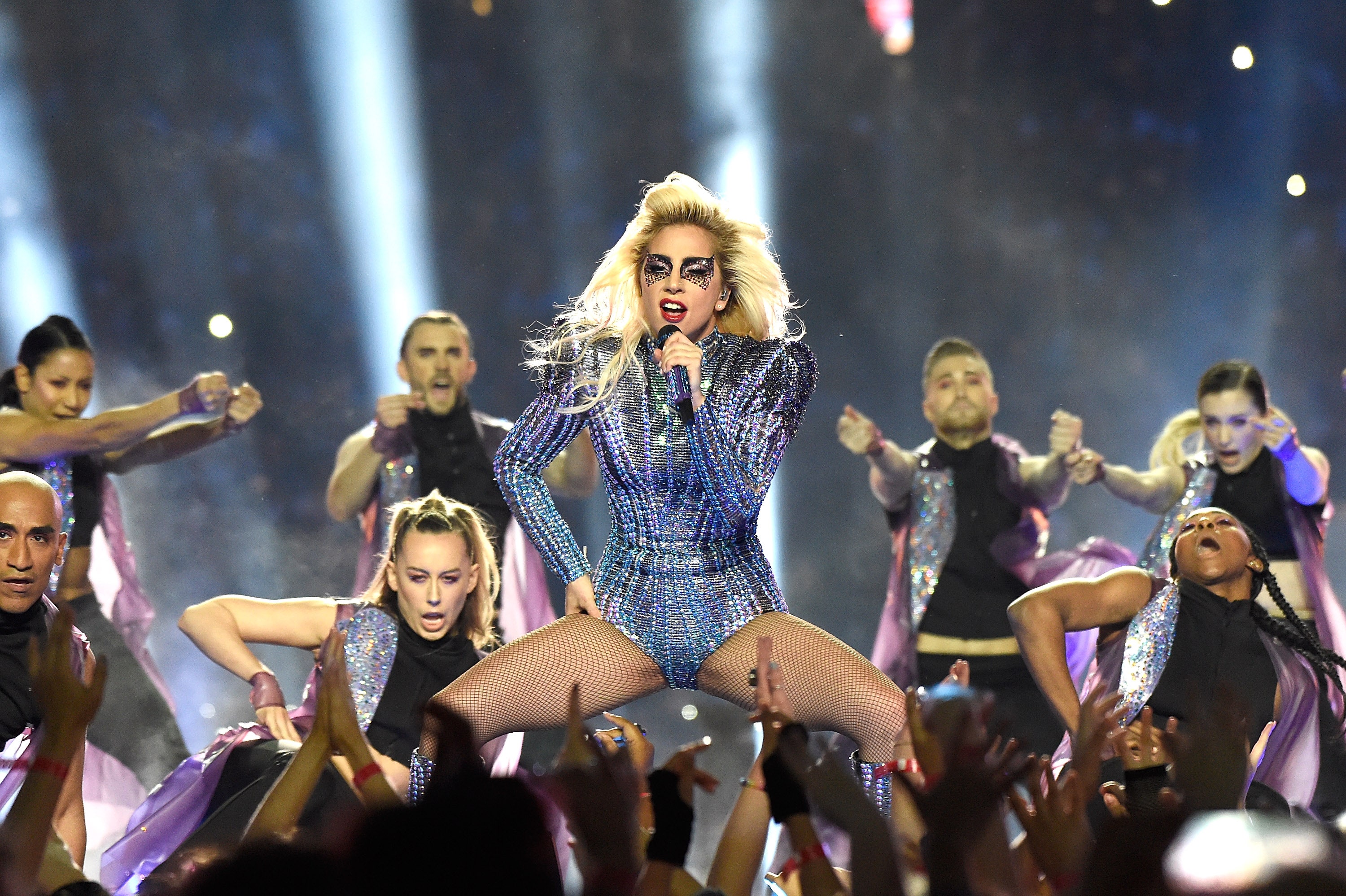 Super Bowl Halftime Show 2025 Start Time Performers How To Watch Free