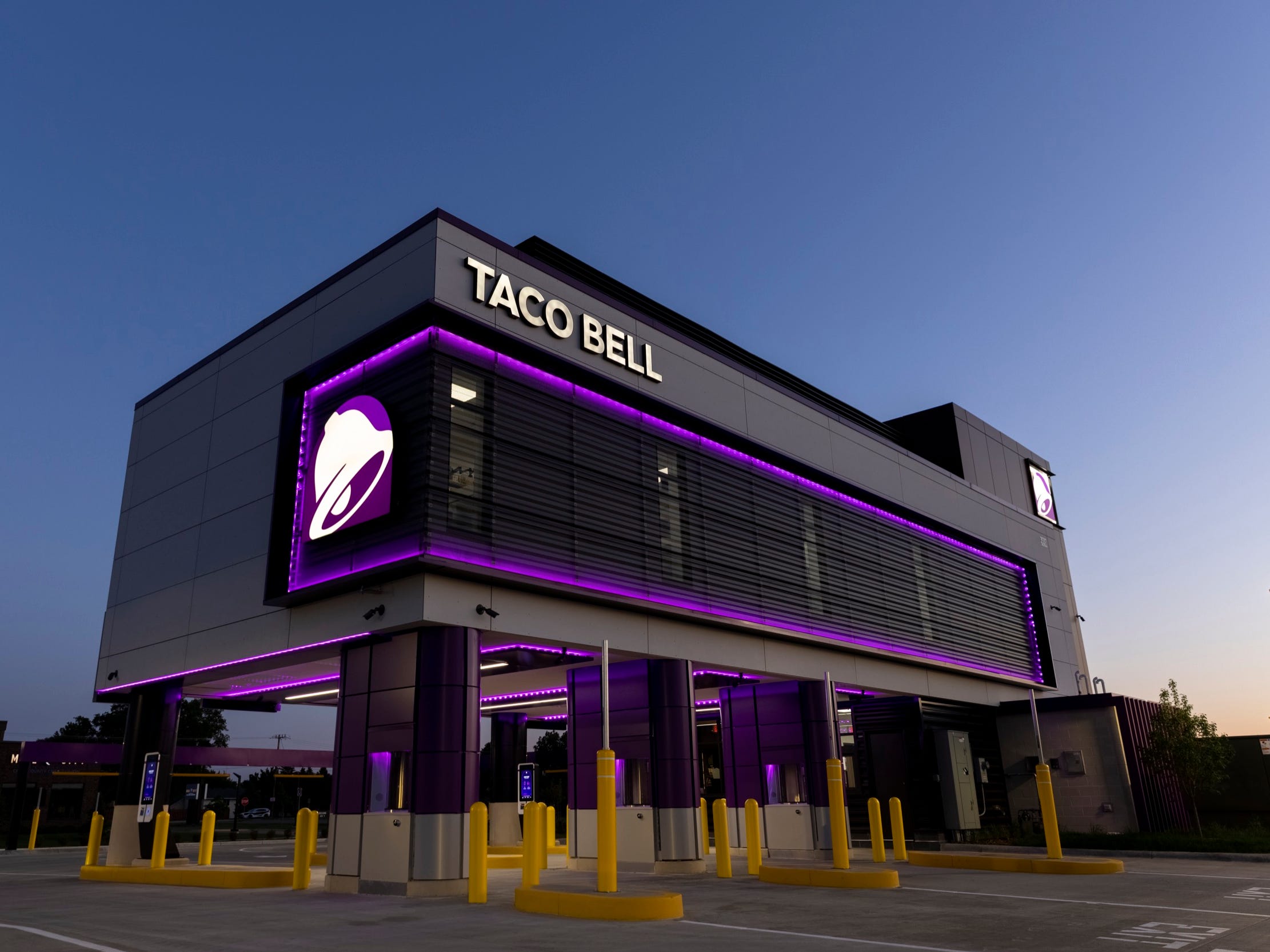 Taco Bell Food Restaurant Delivery Order Online Bringmethat