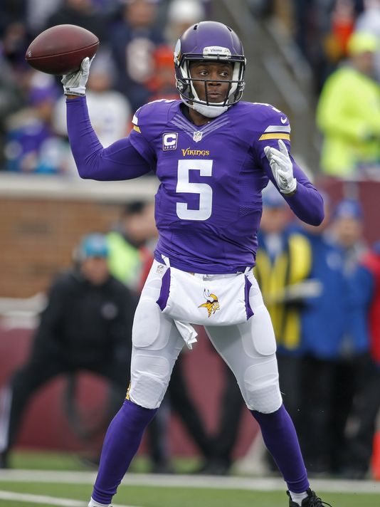 Teddy Bridgewater Injury Vikings Qb Suffers Injury In Practice Teddy