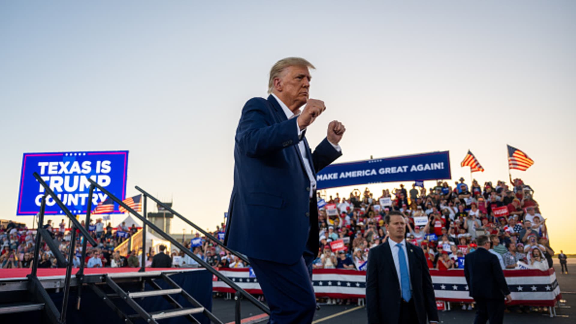 Trump Rally New Mexico A Comprehensive Overview