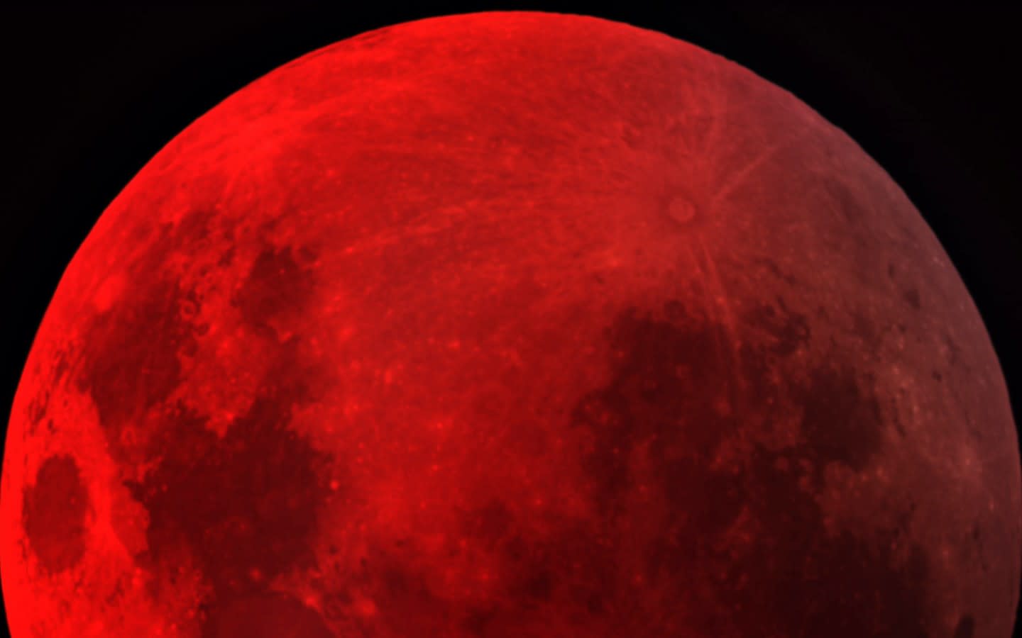 Ultimate Guide To Witnessing The Blood Moon Tonight