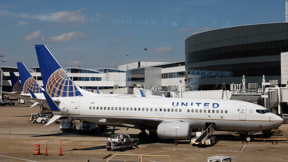 United Airlines Flight Turbulence Video