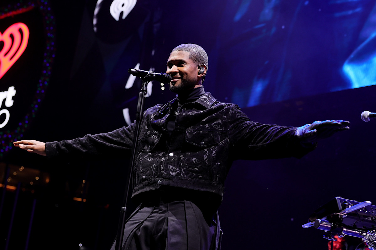 Usher Announces Nationwide Usher Past Present Future Tour