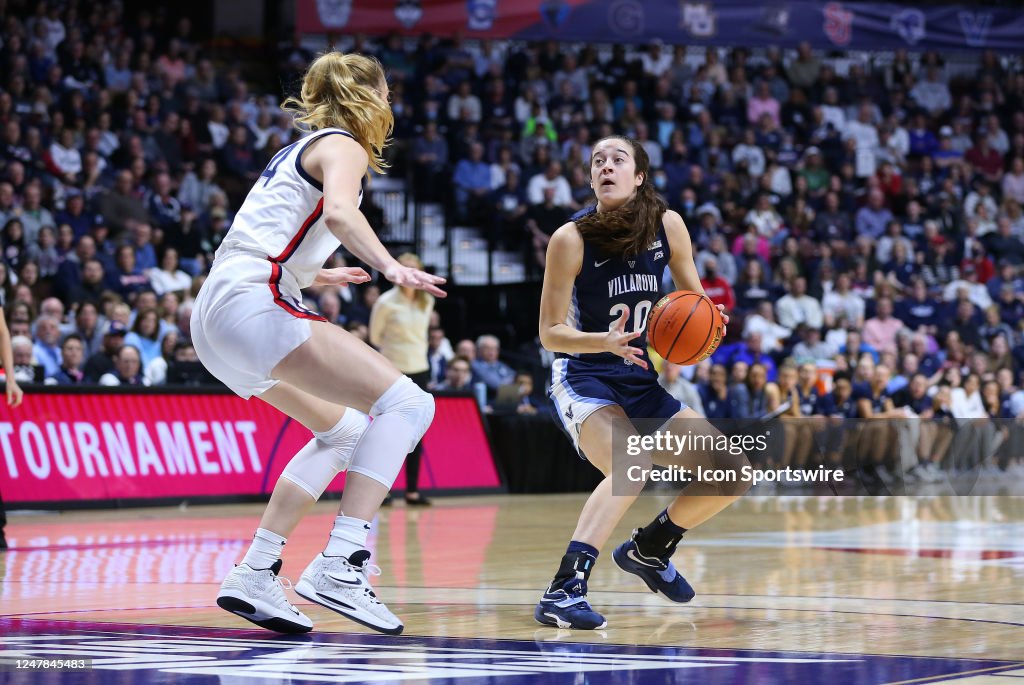 Villanova Wildcats Forward Maddy Siegrist Defended By Creighton News