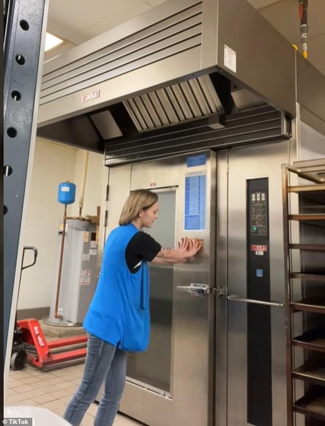 Walmart Worker Says The Only Way To Get Trapped In Walk In Oven Is If