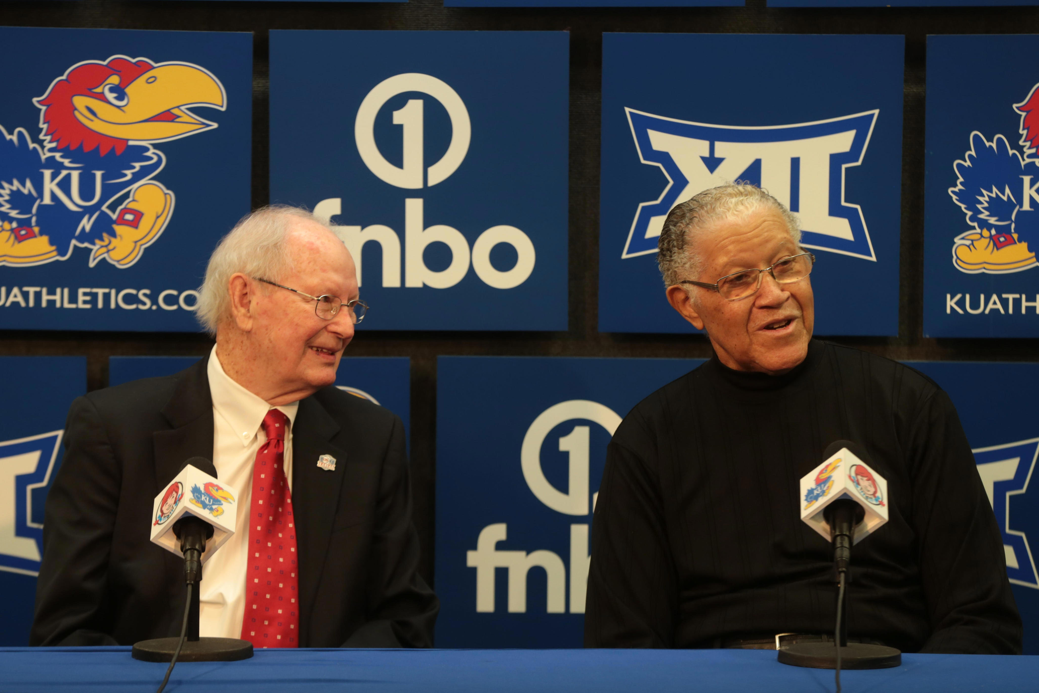 Walt Wesley Former Kansas Basketball Star Who Played During 1960S