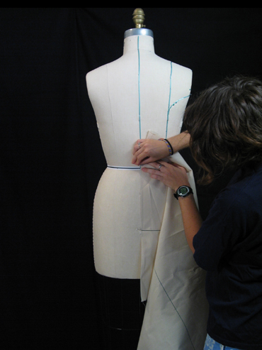 What Fabrics Are Good For Draping A Pro S Guide To Perfect Flow Fit