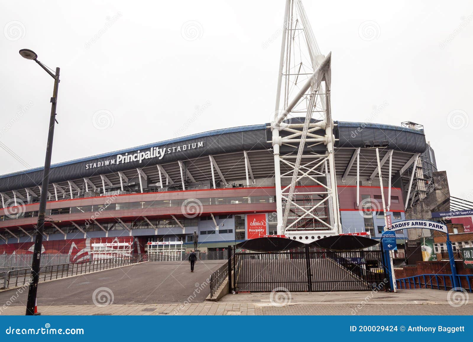 What Time Is Beyonc On In Cardiff Tonight When Principality Stadium